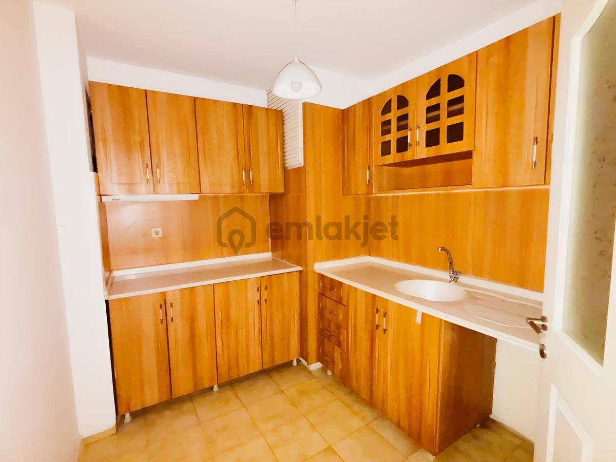 Startkey Umay'dan Karşıyaka Girne Bulvarı Üzerinde - 18