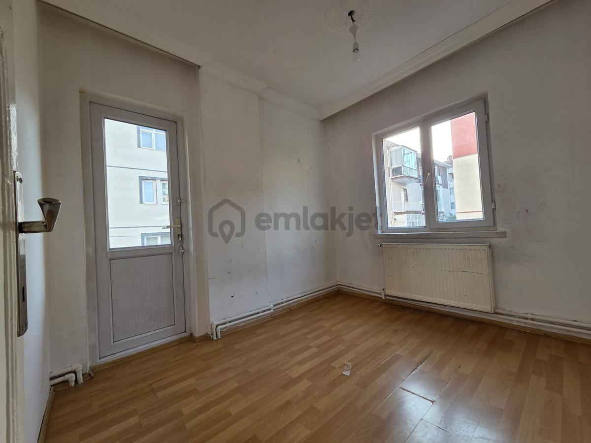 Ankara Sincan Mareşalda 3+1 Katta Kiralık Daire - 13