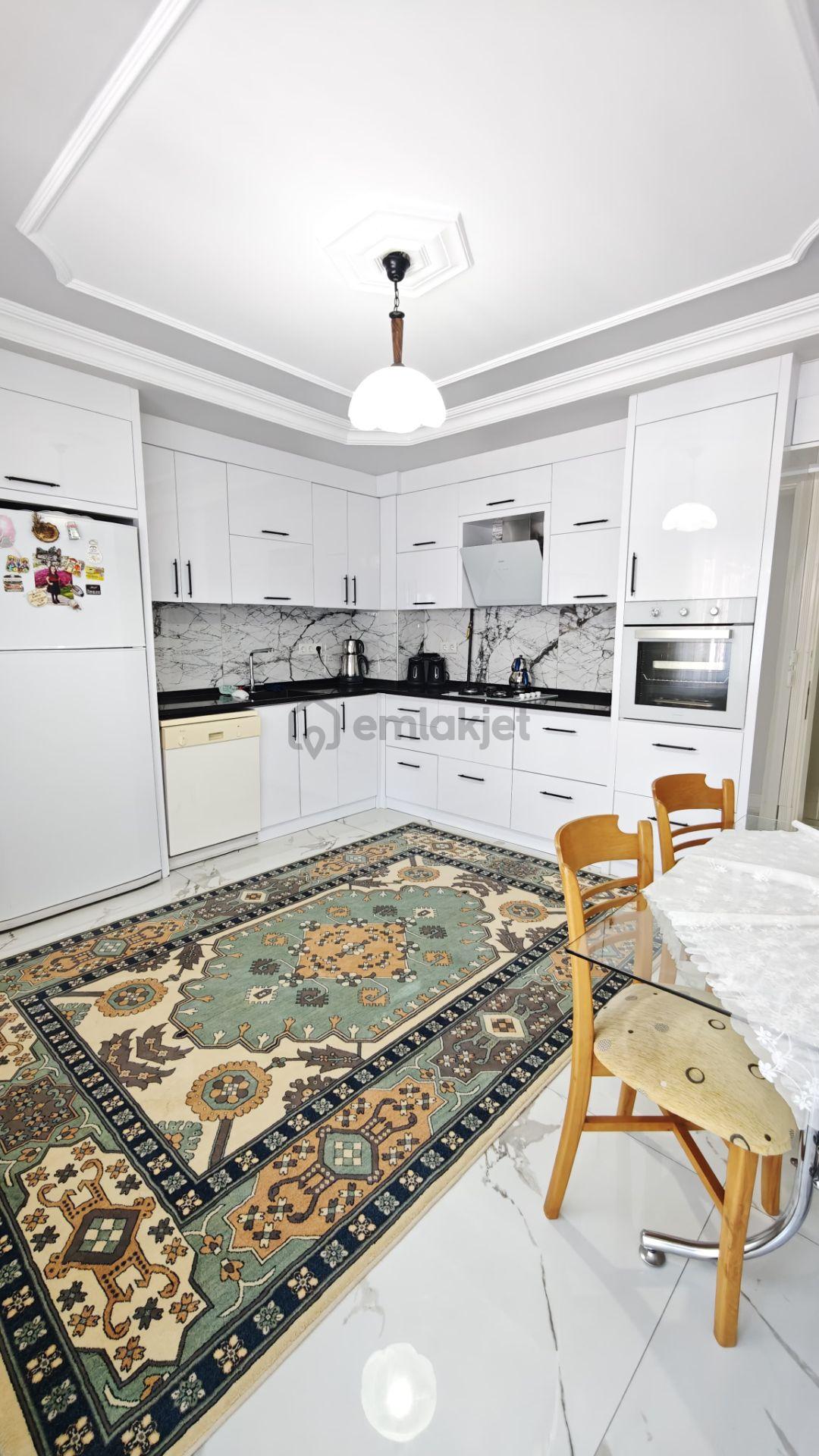 Noradan Değirmenönünde Satılık 4+1,daire