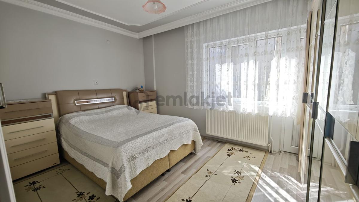 Noradan Değirmenönünde Satılık 4+1,daire - 4