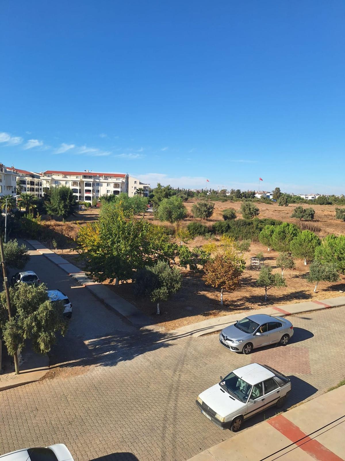 Didim Efeler Mahallesi'nde Geniş Balkonlu 2+1 Daire - 31