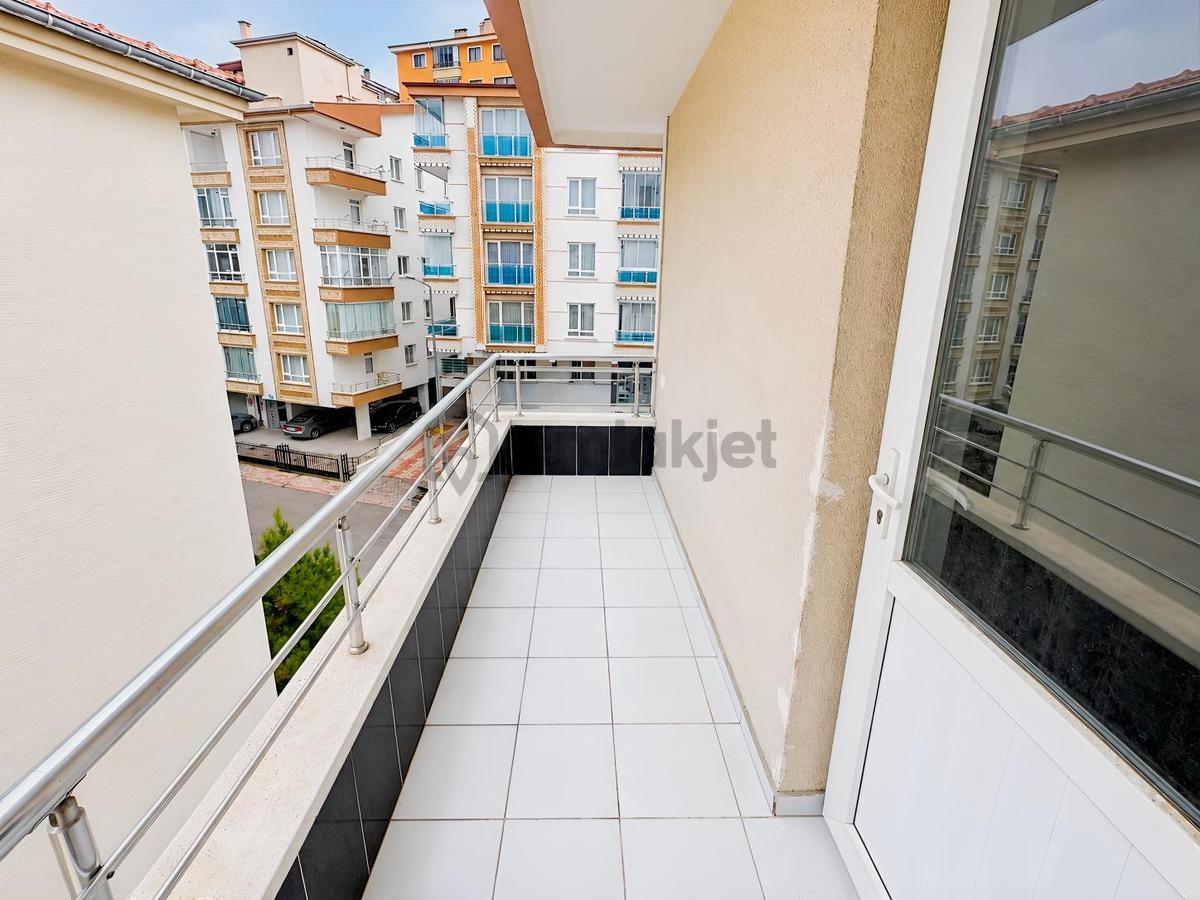 Atapark'ta Cadde Üzerinde 4+1 Satılık Daire | Ankara Manzaralı - 22