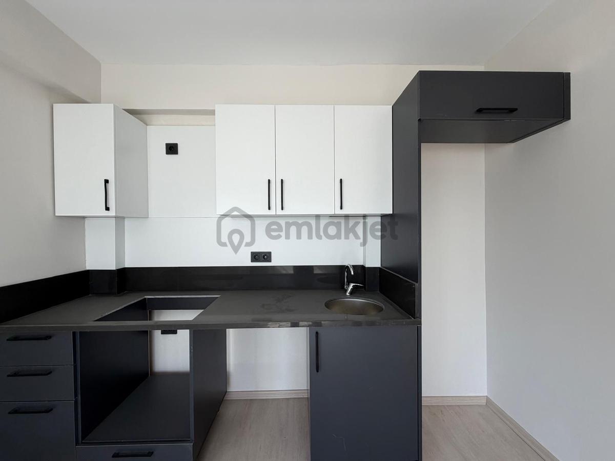 Bulvar Üzeri*1+1*uygun Fiyatlı Daire! - 3