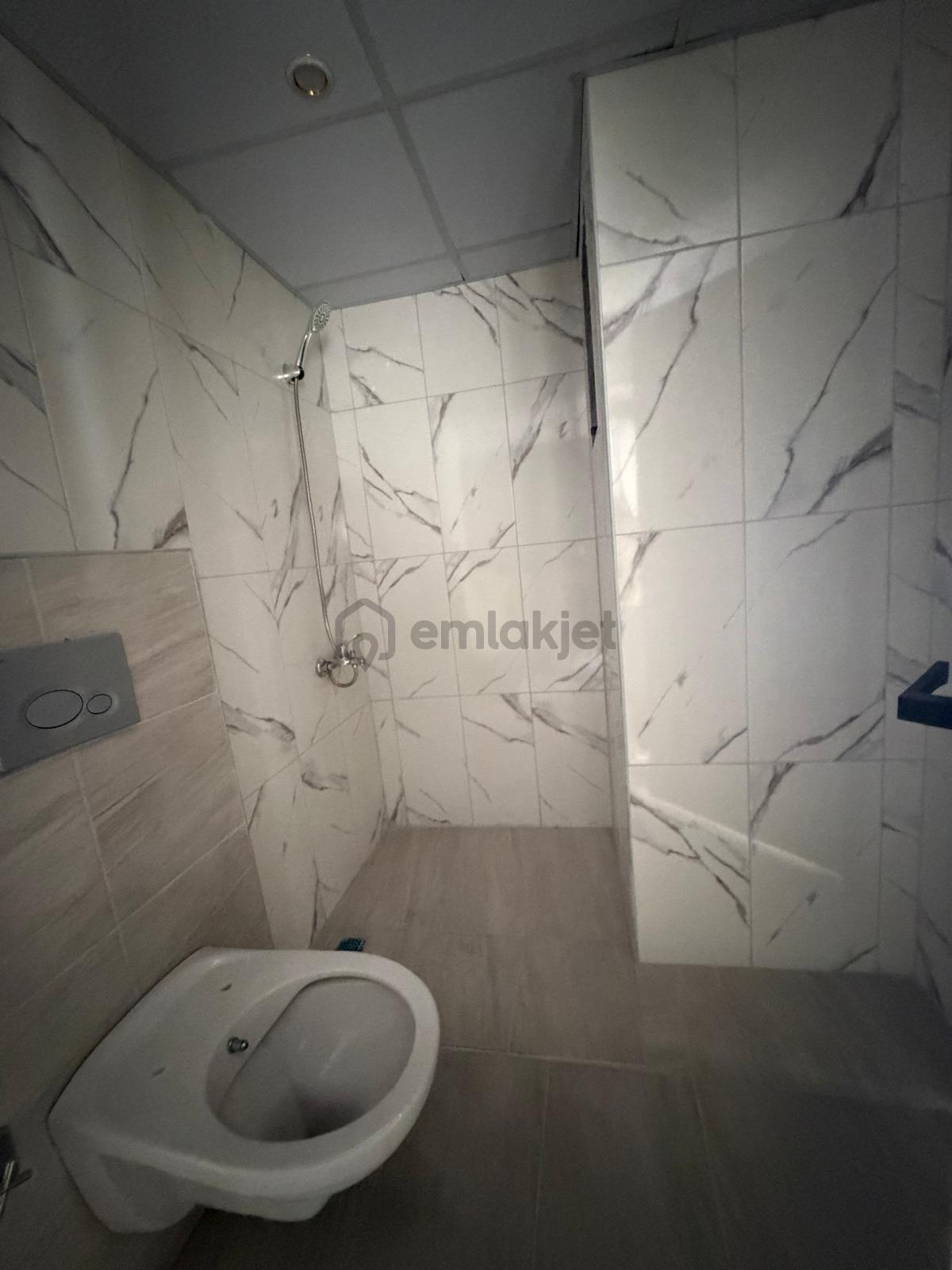 Bulvar Üzeri*1+1*uygun Fiyatlı Daire! - 14