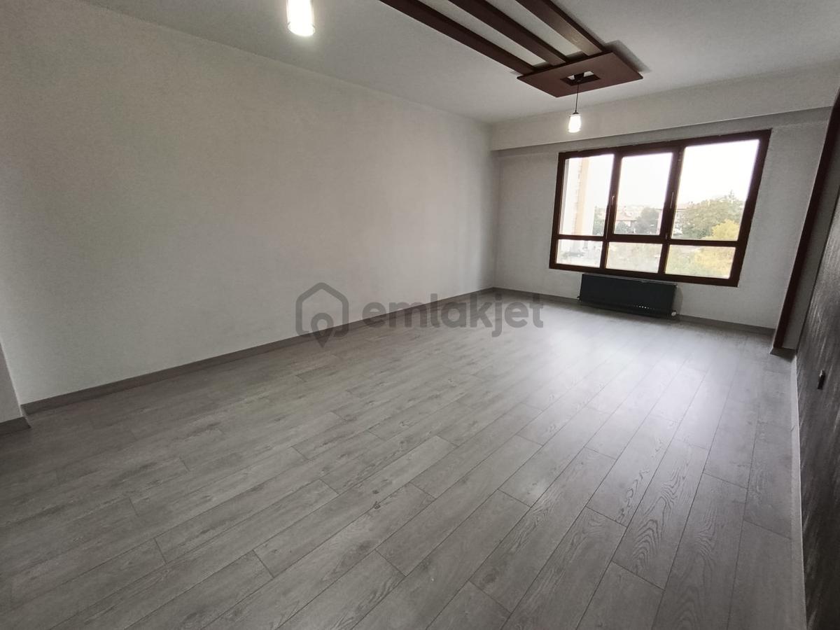 Yenişehirde Kiralık Lüks 4+1 Daire - 17