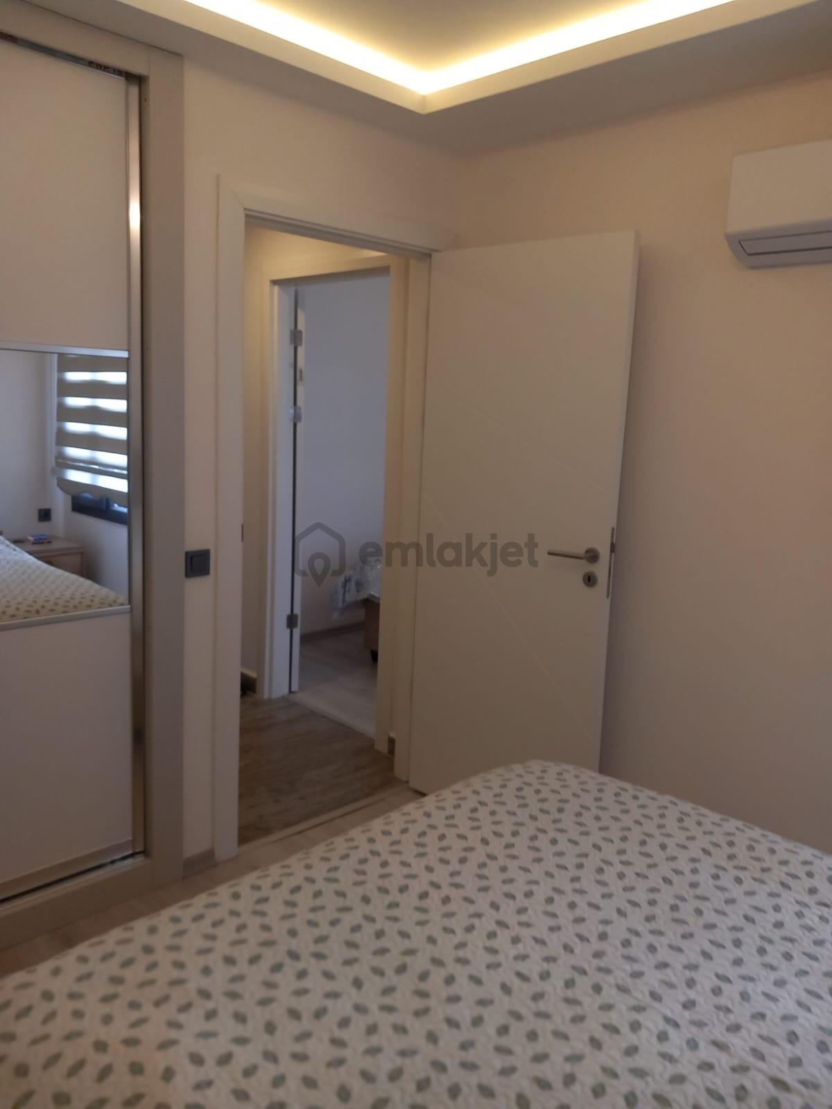 Kuşadasında Denize Yürüme Mesafesinde 2+1 Daire - 16