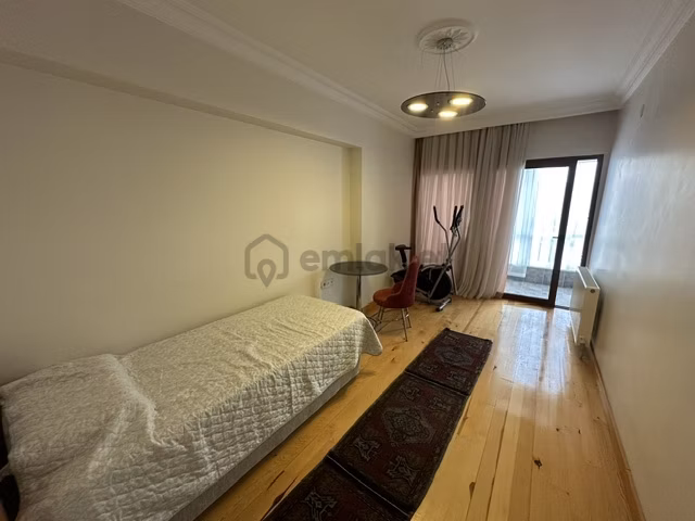 Bağlıca Göbekte Eşyalı Kiralık 3+1 Daire - 16