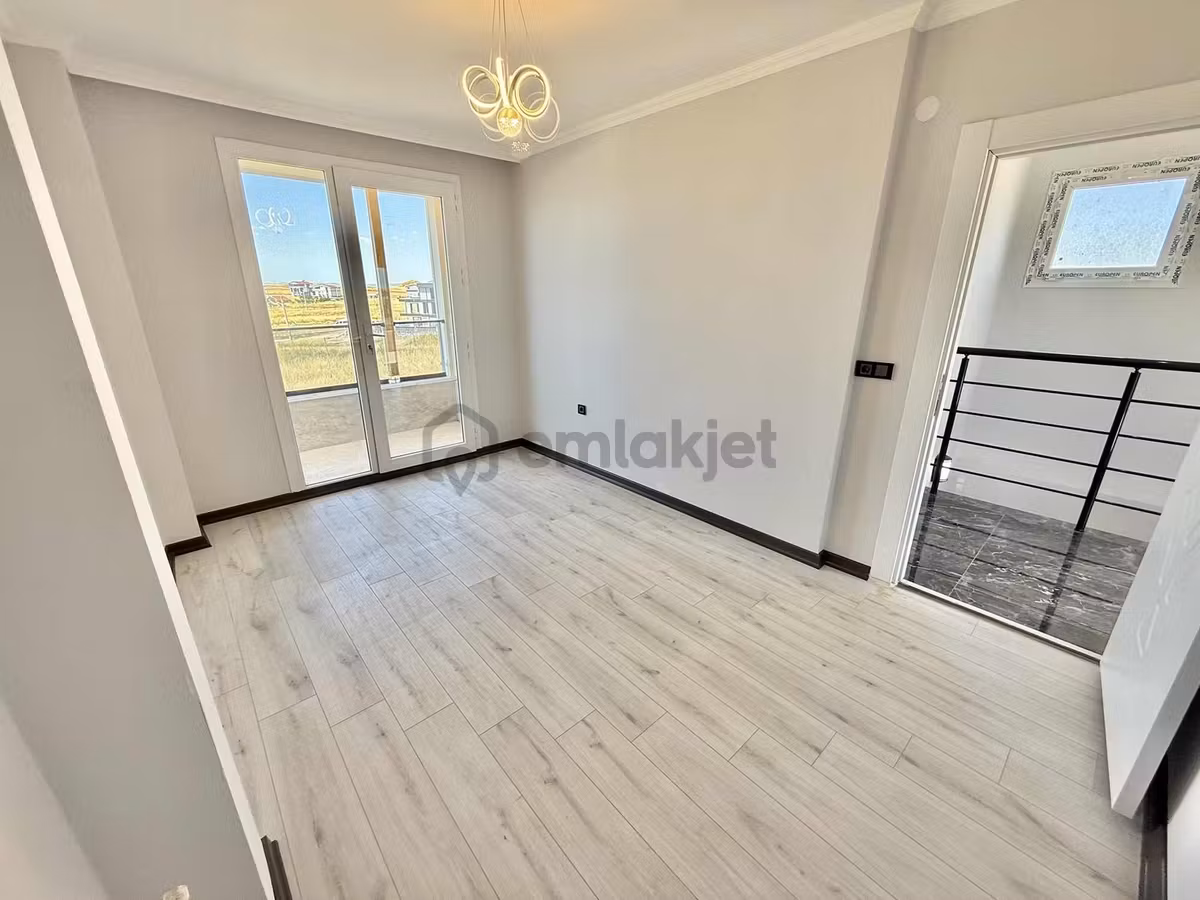 ▃▅▇seta Grup▇▅▃müstakil Havuzlu 6+1 Girişte Odalı Parka Cephe - 33