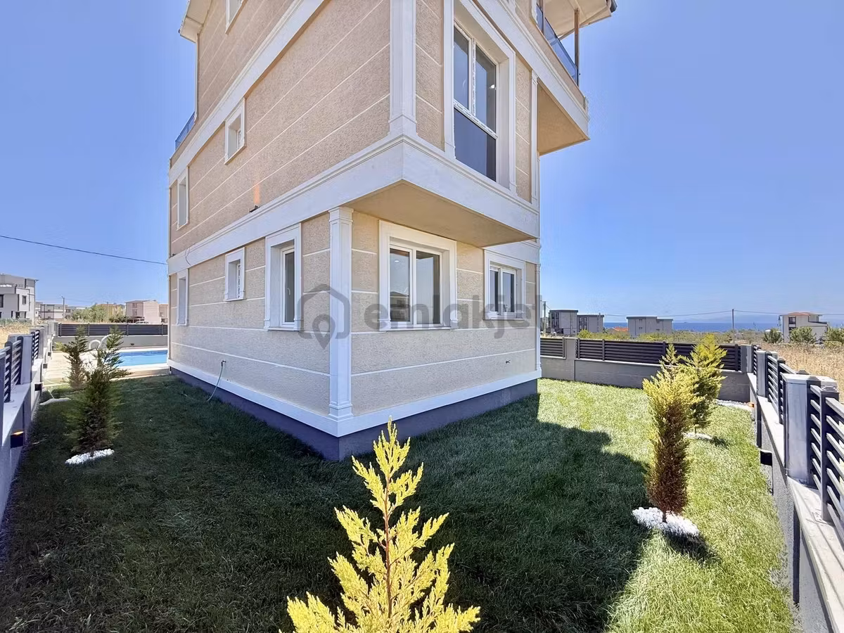 ▃▅▇seta Grup▇▅▃müstakil Havuzlu 6+1 Girişte Odalı Parka Cephe - 9