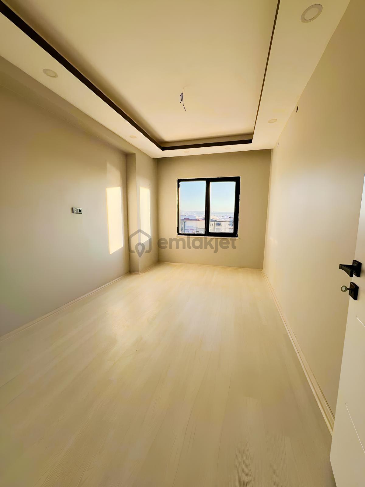Batıkent Sitesinde Satılık Lüx Daire - 13