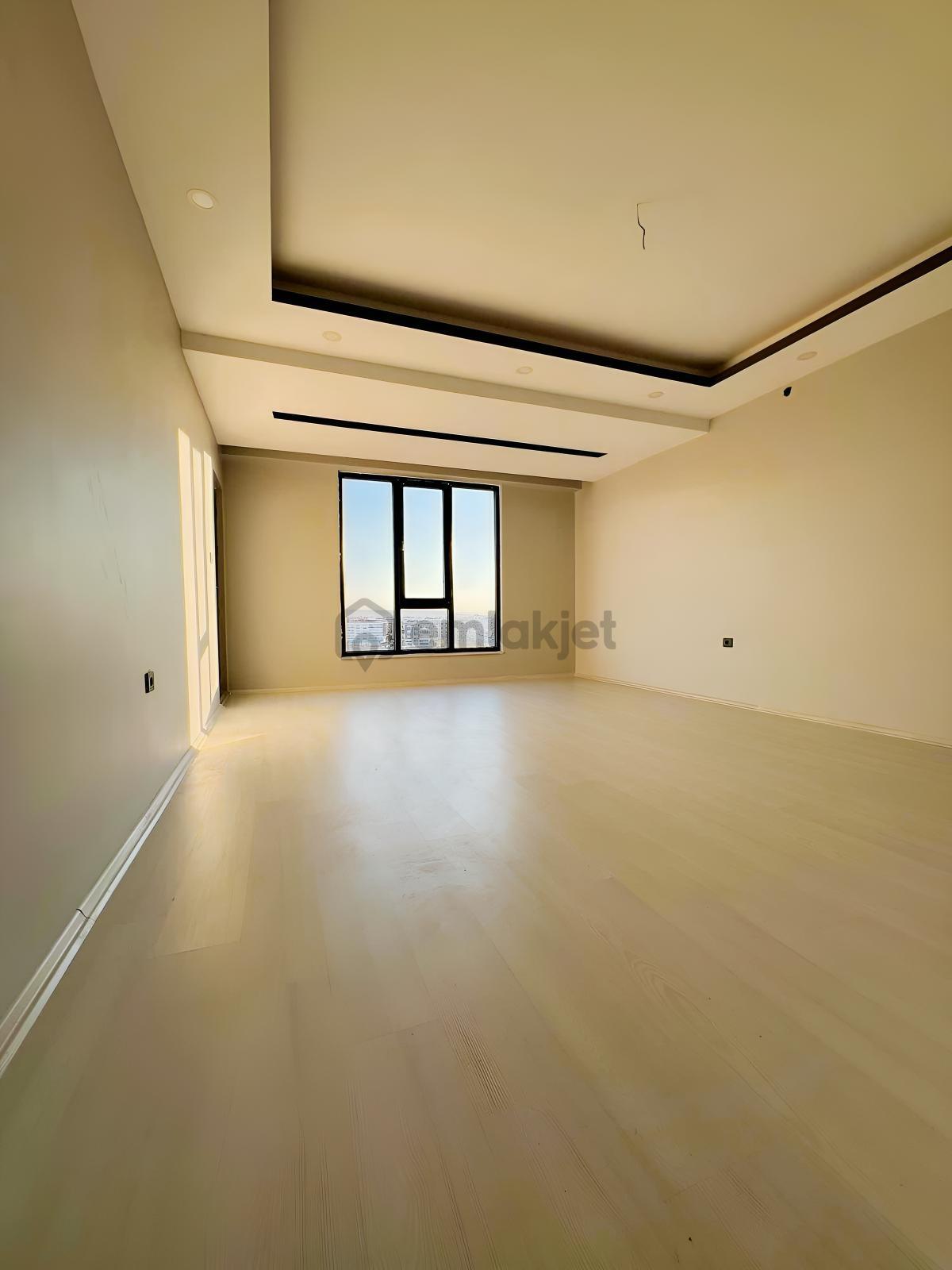 Batıkent Sitesinde Satılık Lüx Daire - 4