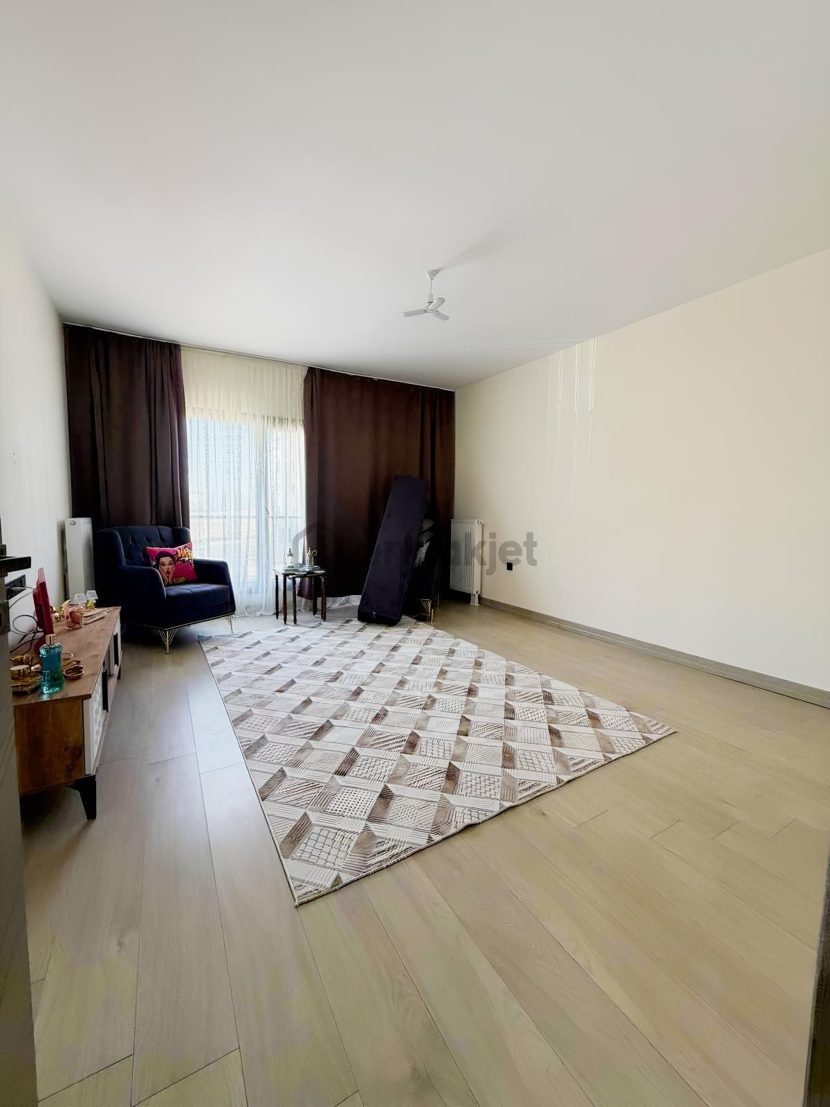 As-ıhlamurkent Mah. 2.etap Cadde Üstü Giriş Kat 2+1 Daire - 10