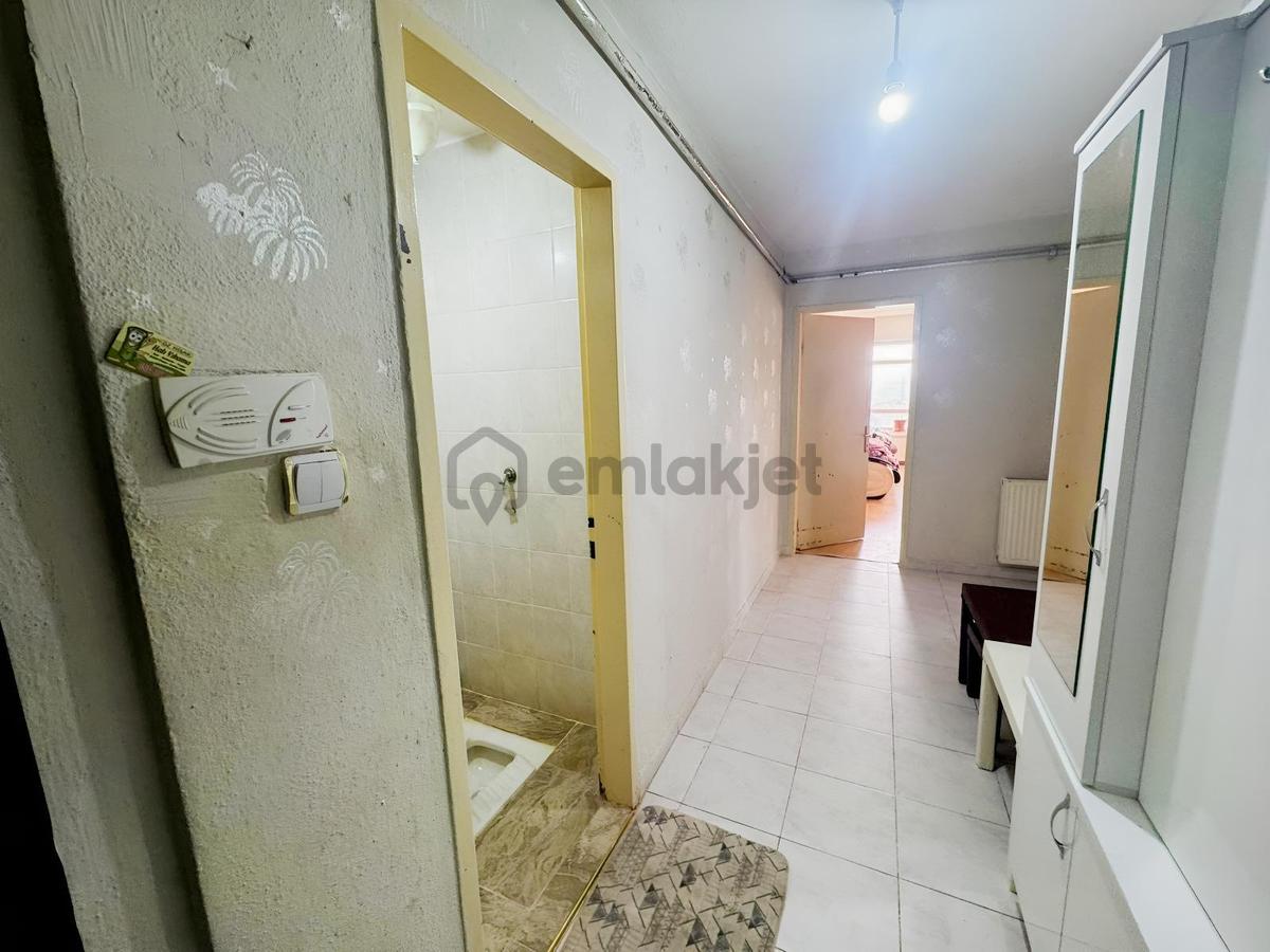 Yılmazer'den 1048. Cadde Dibi 1. Kat Güney Cephe 2+1 Yatırımlık! - 19