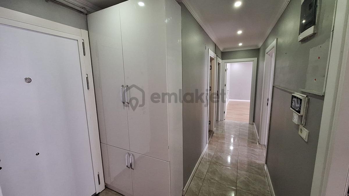 Eyüpsultan Çırçır Mah. Kiralık Daire 3+1 Cadde Üzeri Otoparklı - 13