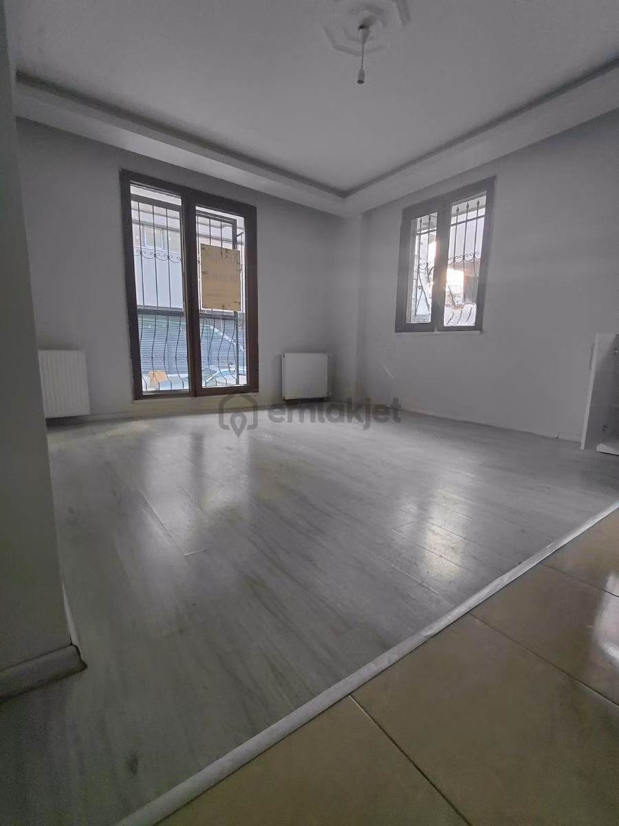 Sancaktepe Yenidoğan Mah.yüksek Giriş Daire
