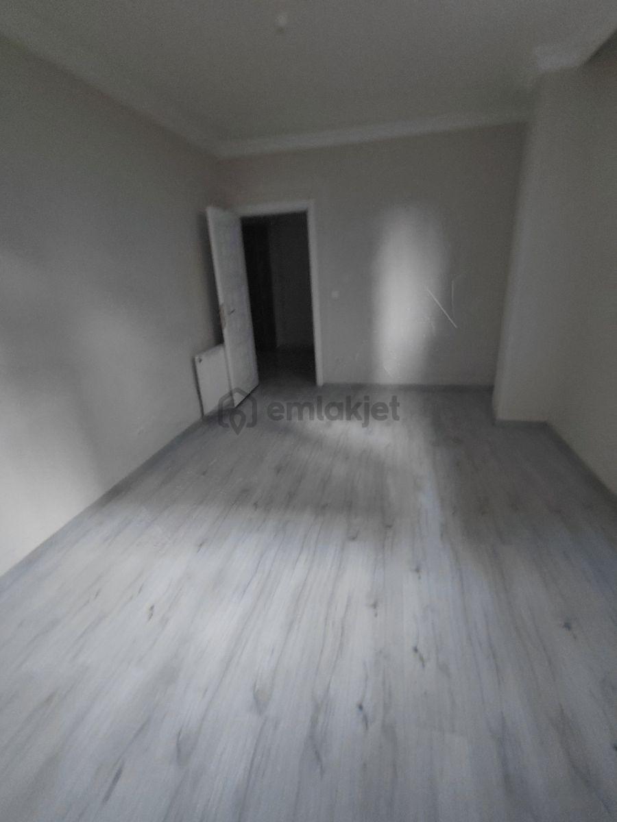 Sancaktepe Yenidoğan Mah.yüksek Giriş Daire - 19