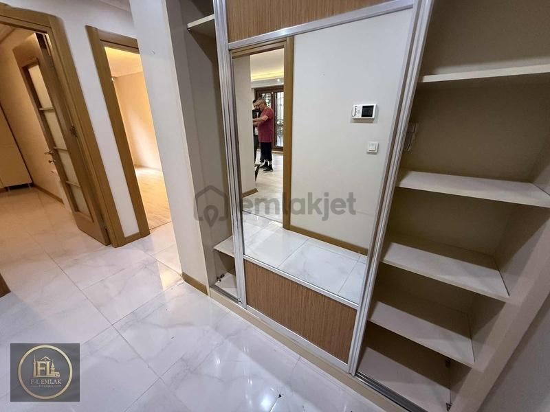Fl Emlaktan Küçükyalı Metro E-5 Yakını 2+1 Bahçe Kat - 32