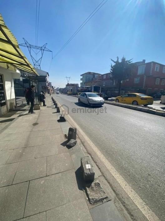 Petrolyolu Üzeri Kiralık Dükkan - 7