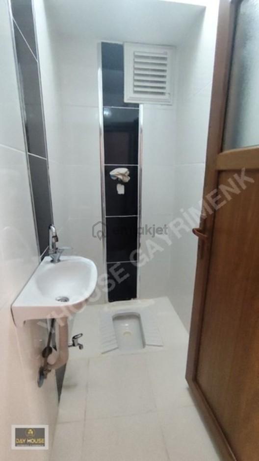 Day House'den Asansörlü Kiralık 3. Kat Daire - 8