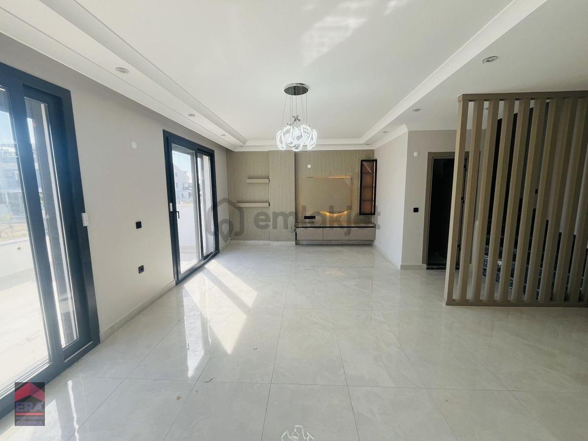 Didim Efeler De Satılık 3+1 Bahçeli Villa - 16