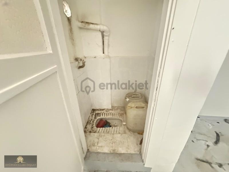 B.paşa Altıntepsi Mah. 65 M2 Giriş Kat Kiralık Depo - 5