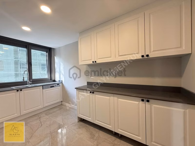Erenköy'de Sıfır 3+1 Daire, Bağdat Cd. Yakını, 111m² Net - 13