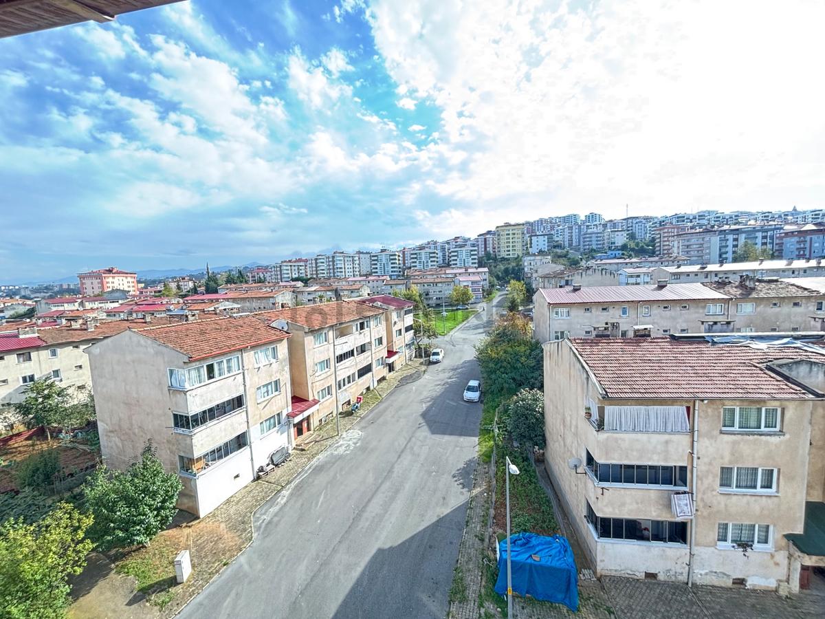 Trabzon Pelitlide Kiralık Asansörlü Çatı Katı - 23