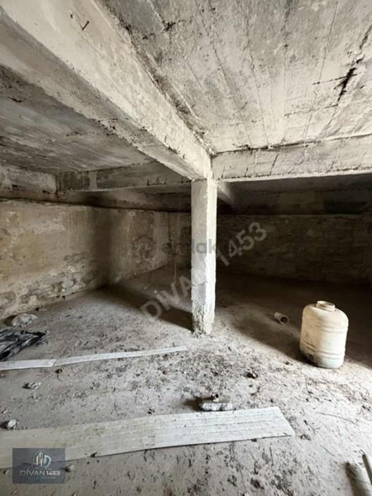 Urla Merkezde Harika Konumda Mahsenli Taş Ev - 23