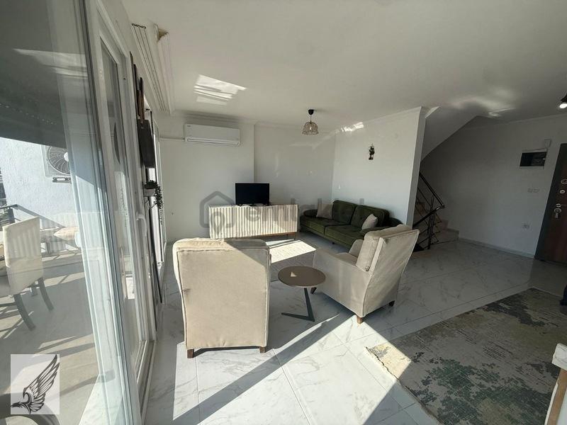 Seferihisar Akarca'da Deniz Manzaralı Satılık Tripleks Villa - 16