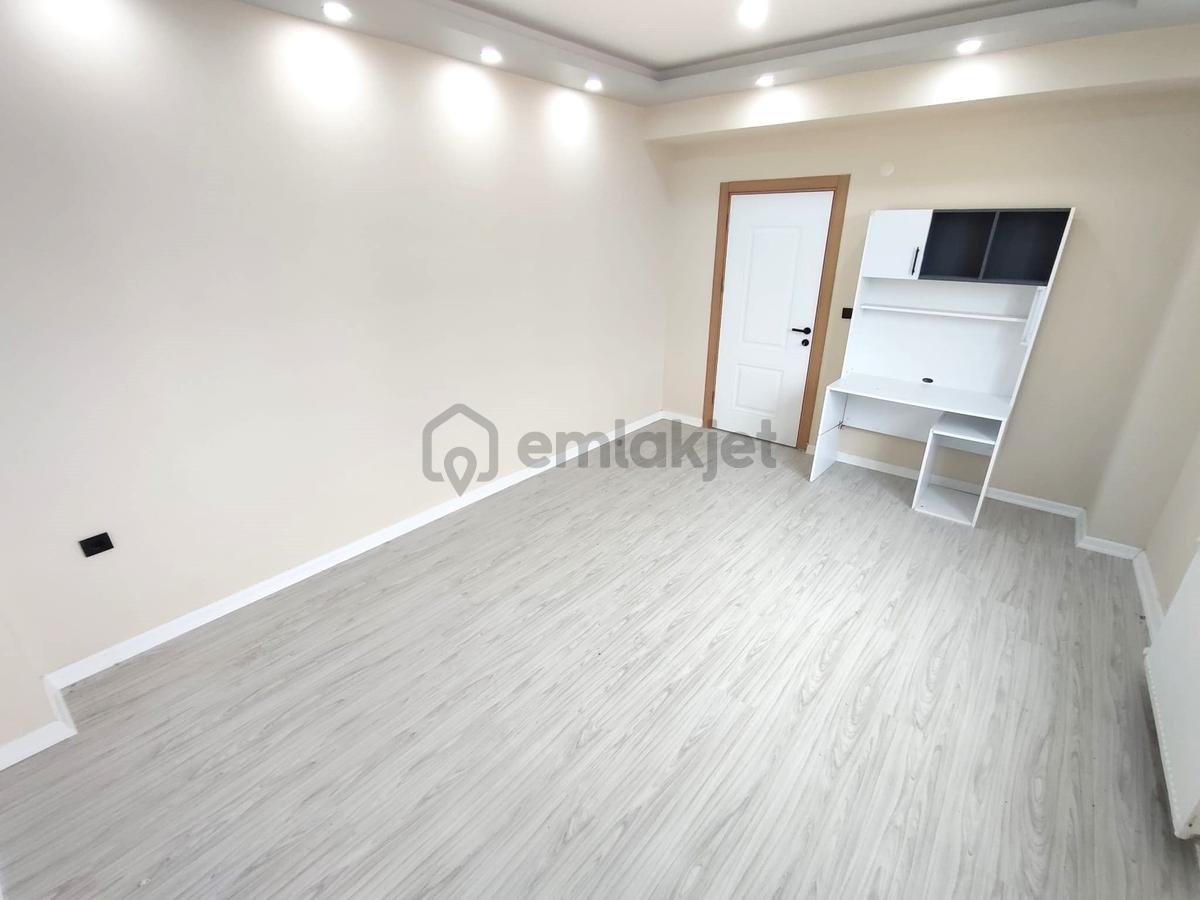 Doradan Edremitte Çift Teraslı Dağ Manzaralı Lüx 3+1 Dubleks - 15