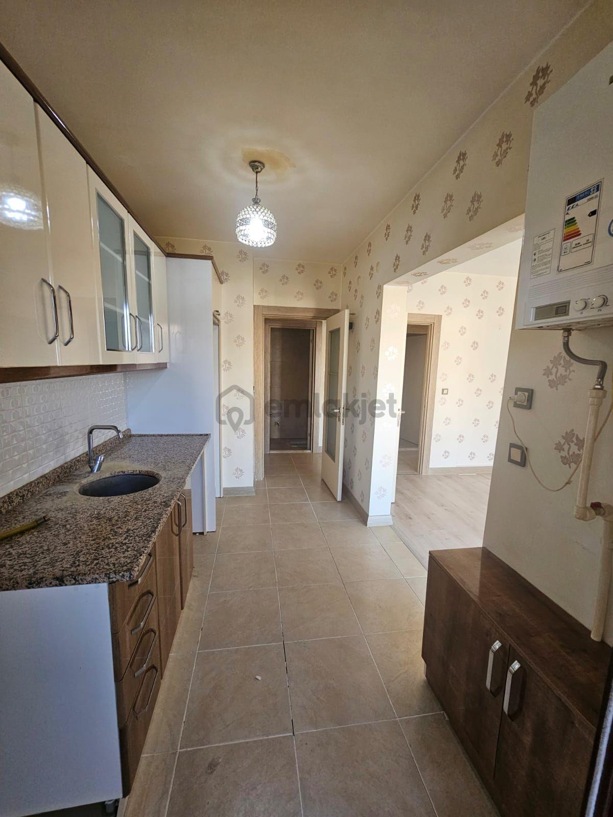 Toki 8. Etap'da / Ara Kat / Güney Cepheli / 2+1 Satılık Daire - 7