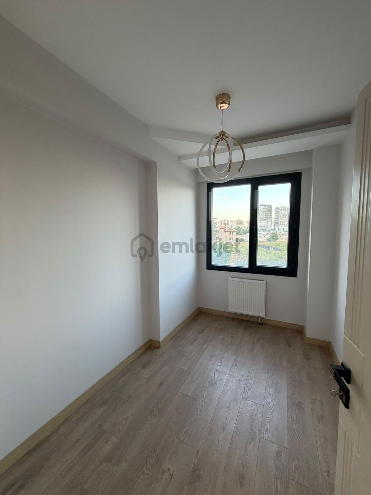 Rota Dan Mastfroş Civarı 3+1 Kiralık Lüks Daire - 7