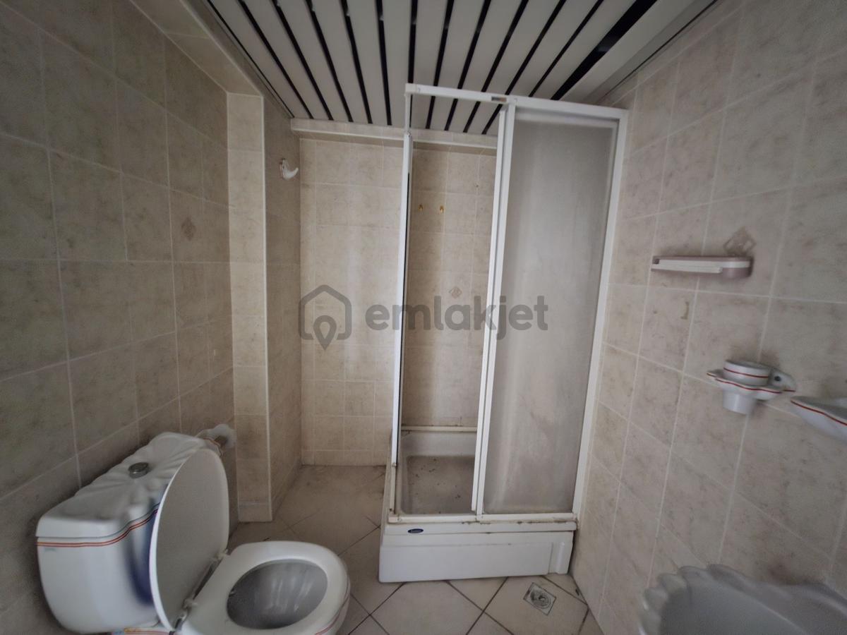 Manisa Uncubozköy Mahallesinde Kiralık 3+1 Daire - 19
