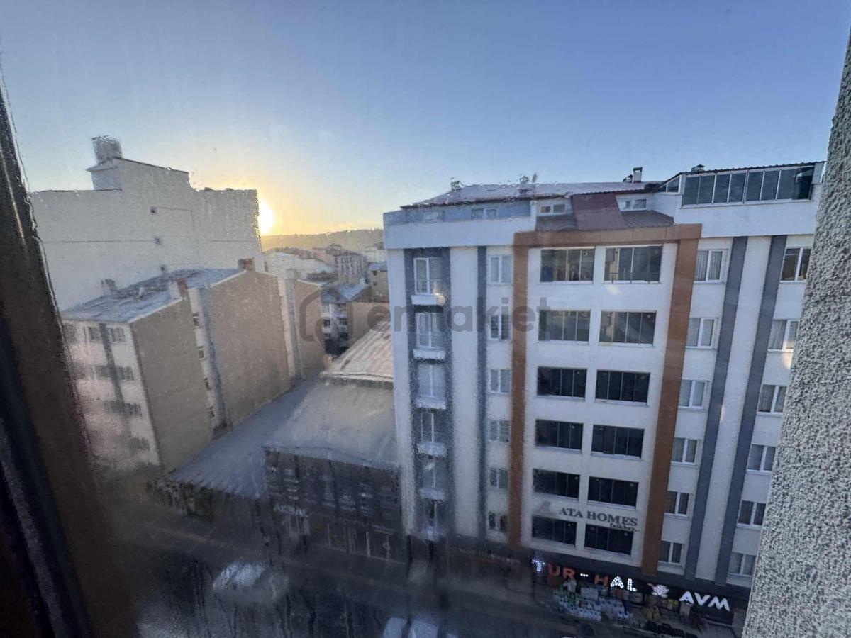 İstasyon Mah.satılık 3+1 Daire Faikbey Caddesinde Ara Kat - 14