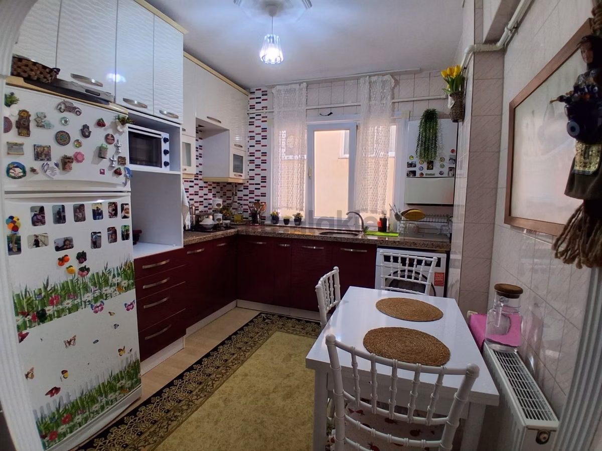 Gültepe'de Çok Acil Satılık Satılık 2+1 Arakat... - 14