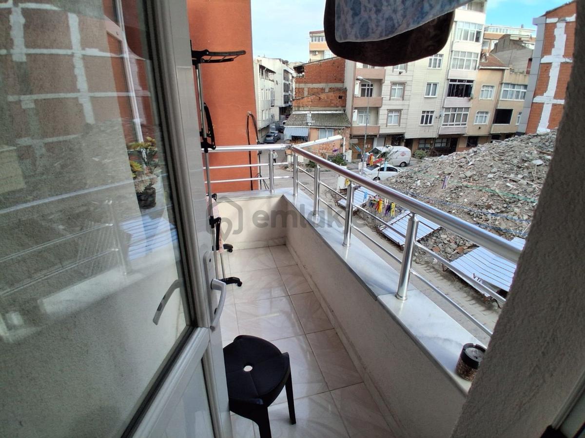 Gültepe'de Çok Acil Satılık Satılık 2+1 Arakat... - 8