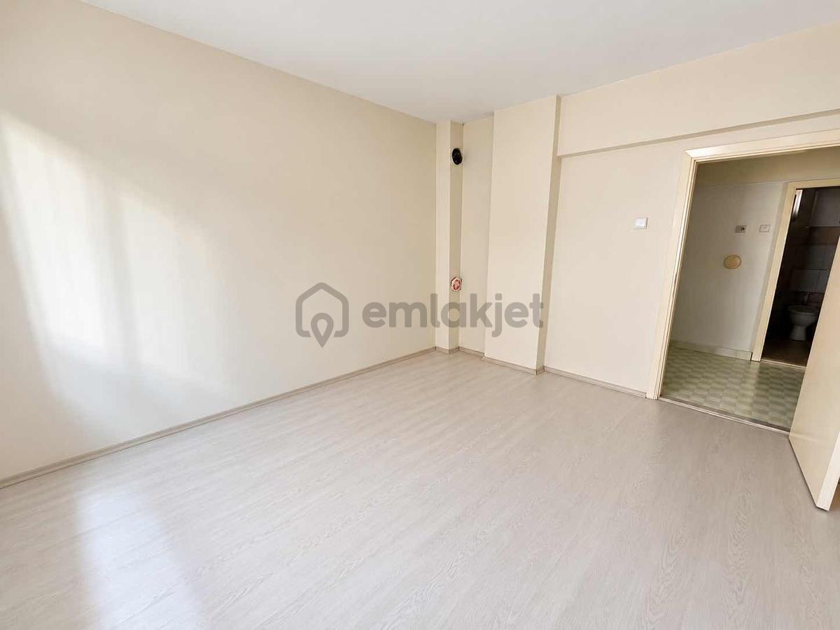Kocatepe Mah.kiralık 2+1 Daire - 11