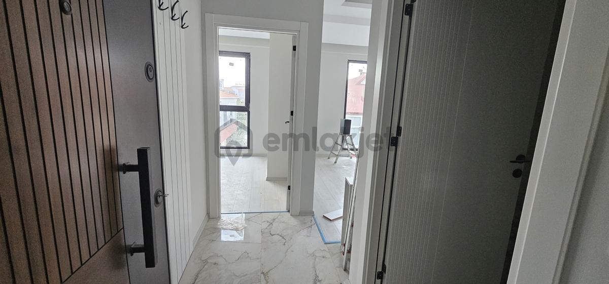 Merkez Kepezde Yeni Binada 1+1 Kiralık Daire - 14