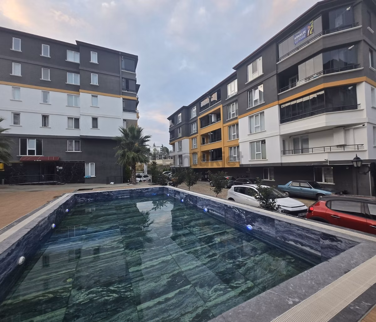 Havuzlu Eşyalı Kiralık 1+1 Daire. - 9