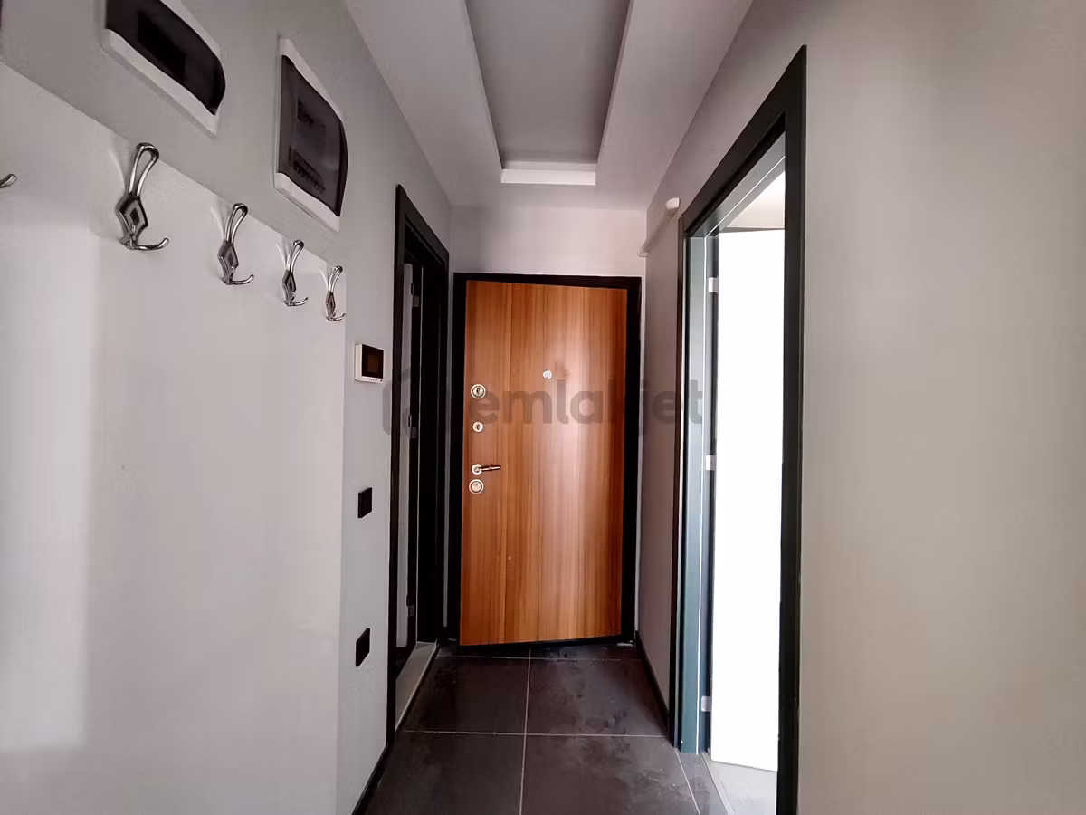 Kuşadasında Merkeze Yakın Sıfır Geniş Daire - 17
