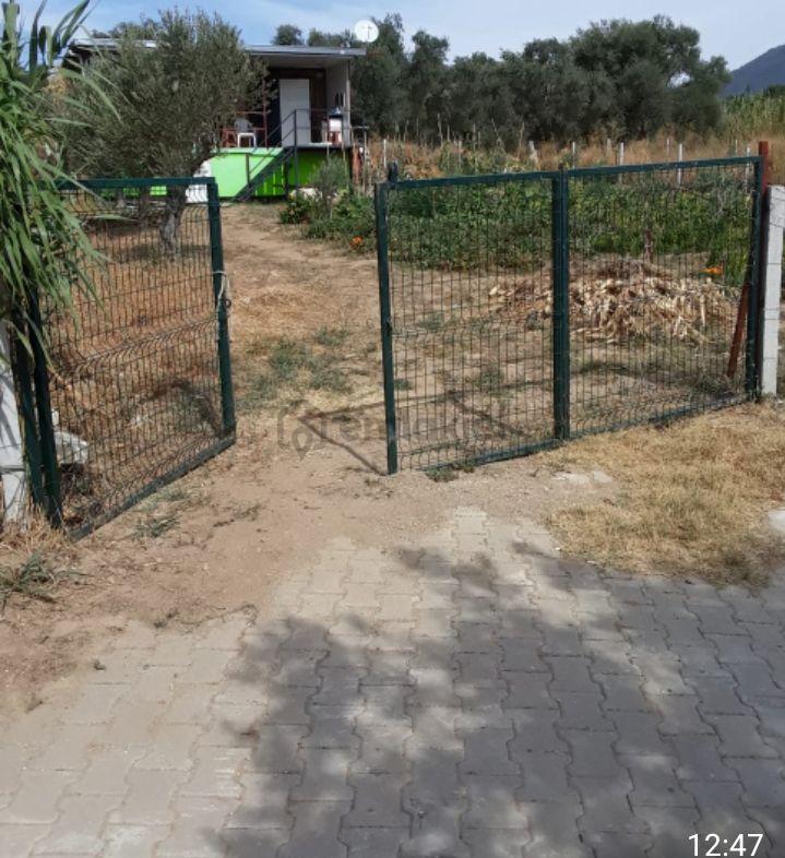 İçinde Eşyalı Konteyner Bulunan 800m Bahçe - 4