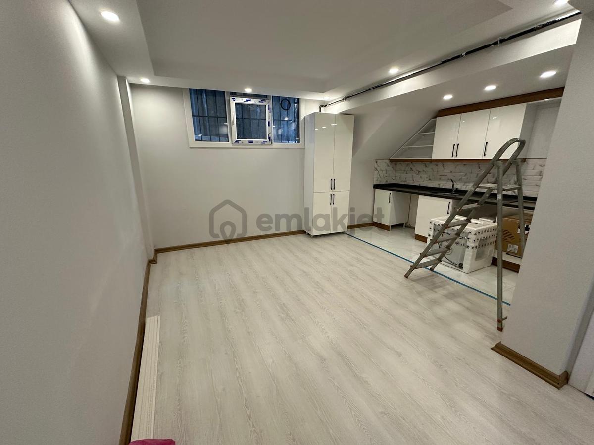 1+1 Bahçe Katı Kiracılı - 13
