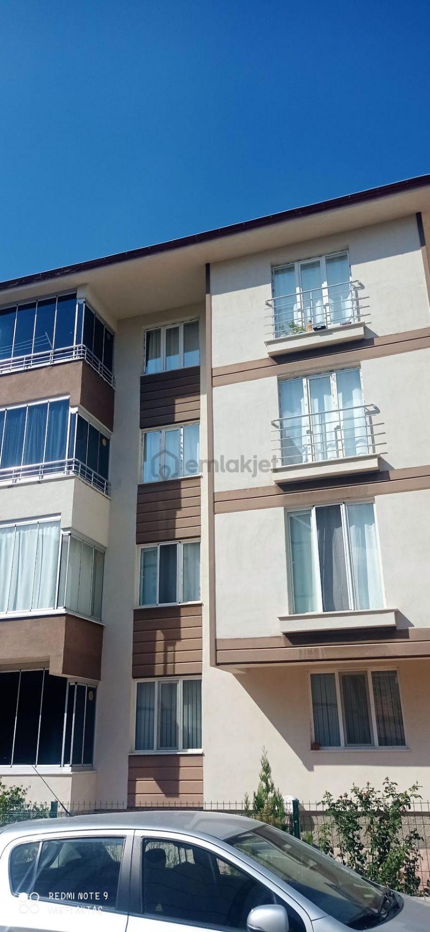 Mehmet Akif Mahallesi Kat 3 De Eşyalı 1+1 Daire - 3