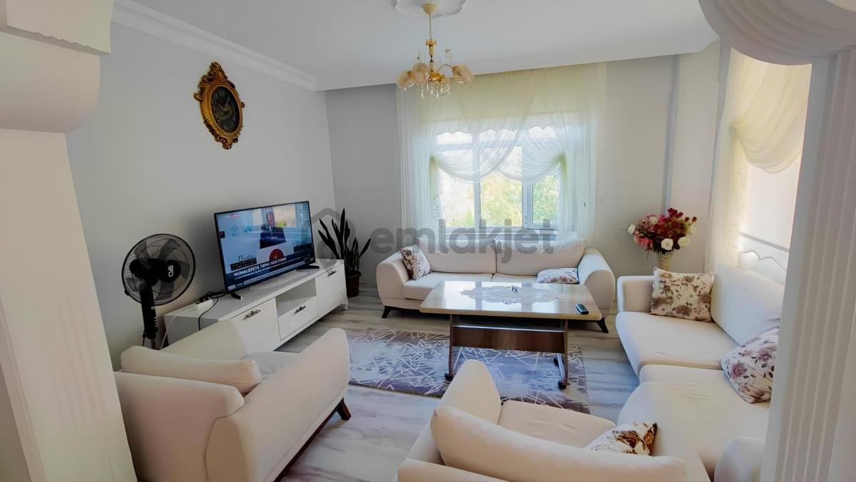 Hisar'dan Doga Manzaralı Arsa Değerine Müstakil Yapılı Ev - 19