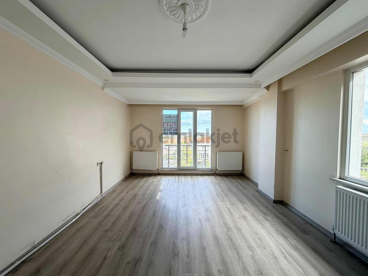 Çorlu Kemalettinde 2+1 İskanlı Satılık Daire - 9