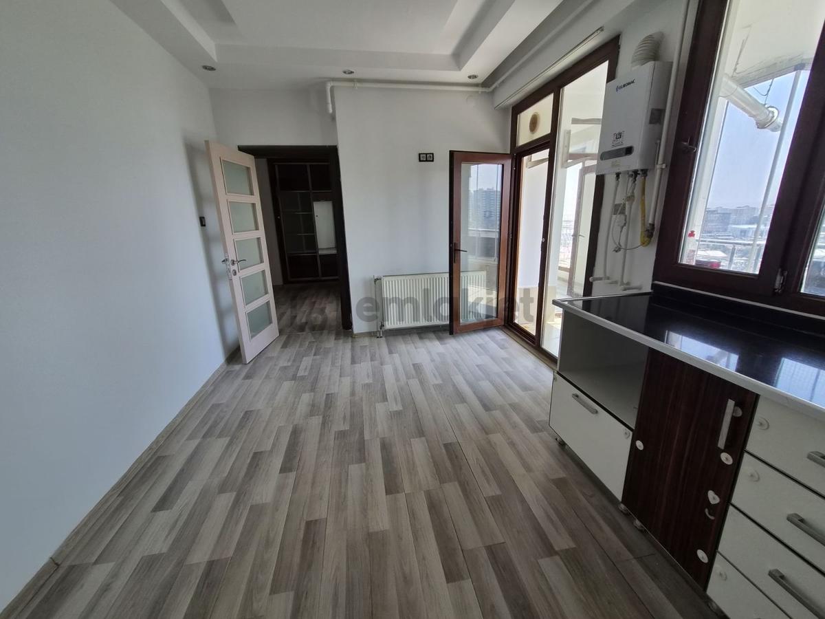 Kayapınar'da Site İçerisinde Ferah 3+1 Kiralık Daire - 10