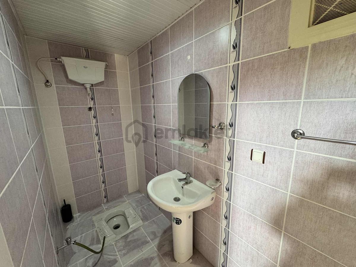 Yukarı Pazarcı'da Kiralık 3+1 Dubleks Daire - 15