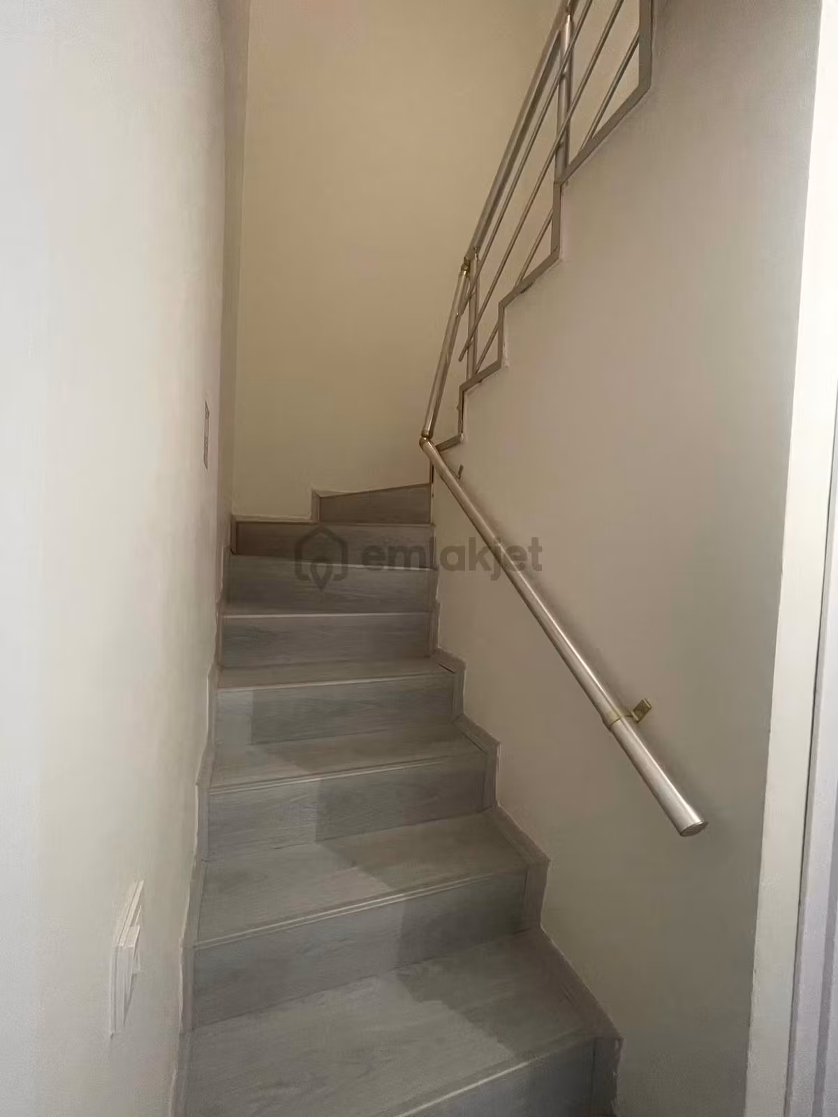 Erka Emlaktan Satılık 1+1 Dublexs Daire - 17