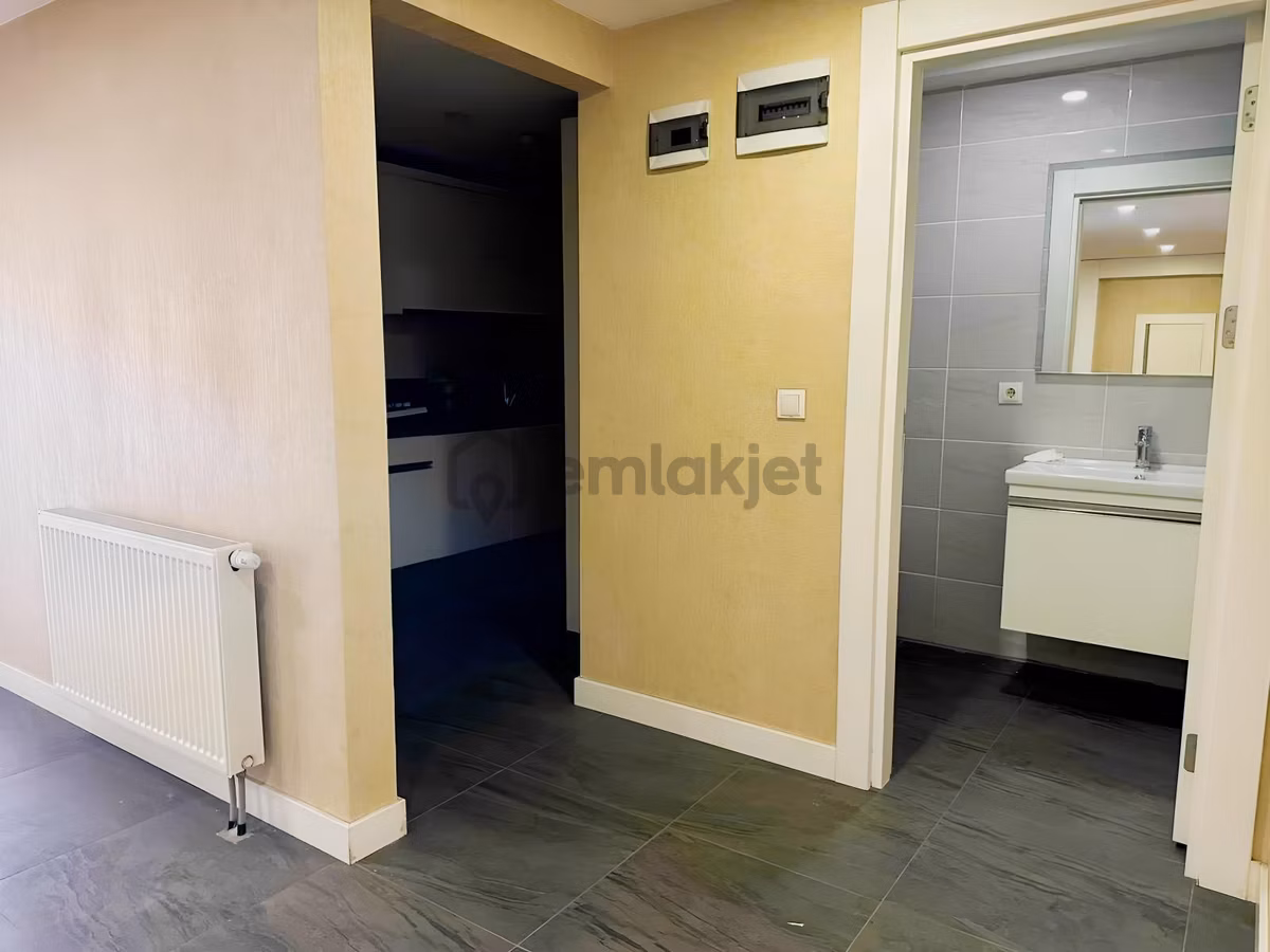 Urfa Yolu Üzerinde Çeysa Serhat Plazada Kiralık 2+1 Büro/ofis - 12