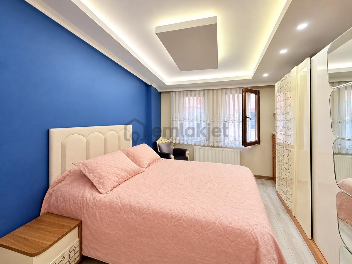 Eyüpsultanda Asansörlü, E.banyolu 3+2 Kullanışlı Dubleks Daire ! - 15